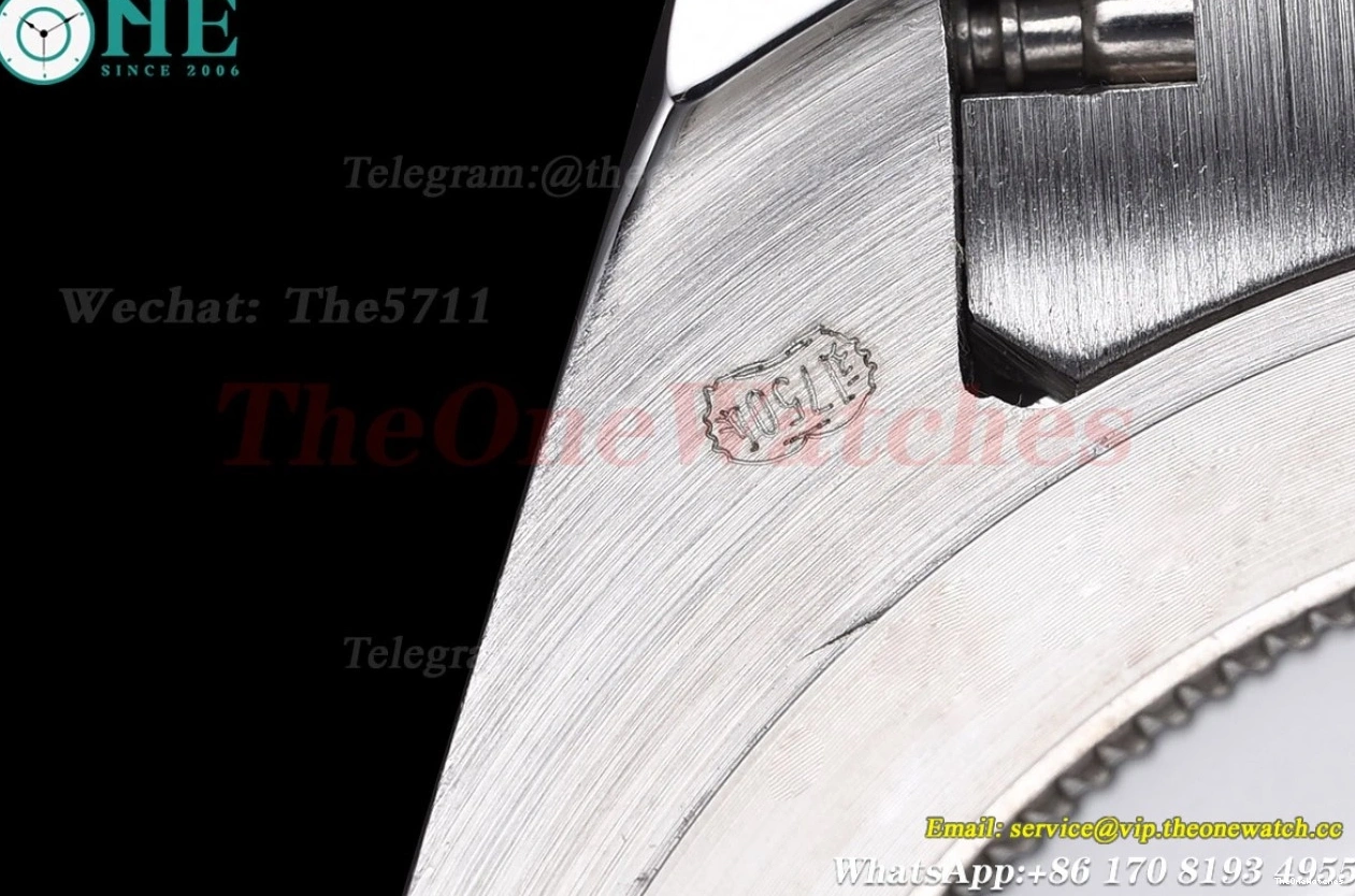 SS Blue MY8215 40mm SS Dot Yacht-Master GDF 126622 0106